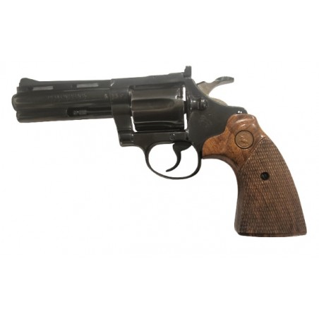 REVOLVER COLT DIAMONDBACK...